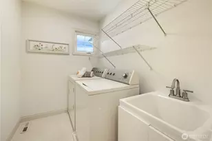 1421 225th Pl SE, Sammamish, WA 98075 - Photo 27