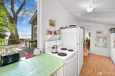 1865 Seacrest Drive, Lummi Island, WA 98262 - Photo 17