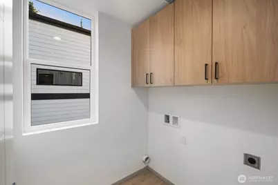 5921 32nd Avenue SW #B, Seattle, WA 98126 - Photo 11