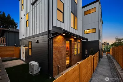 5921 32nd Avenue SW #B, Seattle, WA 98126 - Photo 3