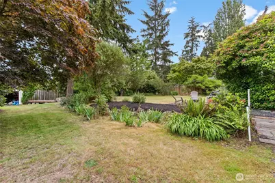 8707 Maple Lane, Edmonds, WA 98026 - Photo 37