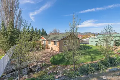 224 Vine Street, Cashmere, WA 98815 - Photo 3