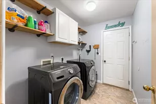 18402 39th Ave E, Tacoma, WA 98446 - Photo 21