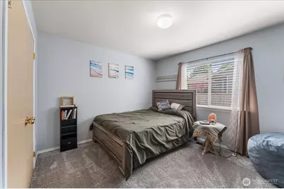 18402 39th Avenue E, Tacoma, WA 98446 - Photo 17