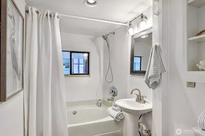 2019 Fairview Avenue E #B, Seattle, WA 98102 - Photo 15