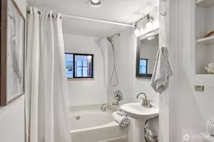 2019 Fairview Ave E, Seattle, WA 98102 - Photo 15