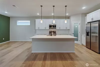 18220 37th Avenue Ct E, Tacoma, WA 98446 - Photo 11