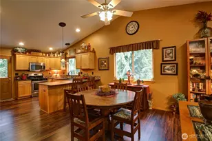 740 Sumerset Way, Sedro Woolley, WA 98284 - Photo 11