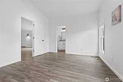 15410 SE 272nd Street #35, Kent, WA 98042 - Photo 17