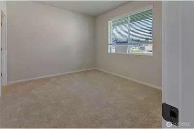 18302 37th Avenue Ct E, Tacoma, WA 98446 - Photo 5