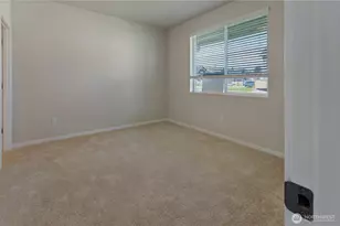18302 37th Ave Ct E, Tacoma, WA 98446 - Photo 5