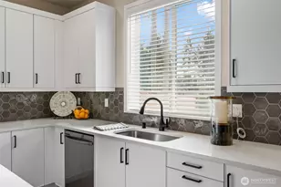 18302 37th Ave Ct E, Tacoma, WA 98446 - Photo 13