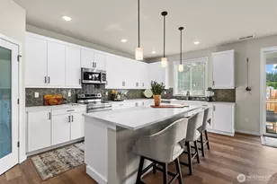 18302 37th Ave Ct E, Tacoma, WA 98446 - Photo 9