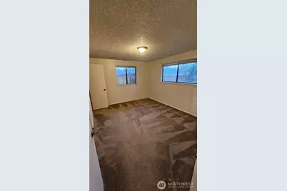 13803 13805 11th Avenue Ct S, Tacoma, WA 98444 - Photo 7