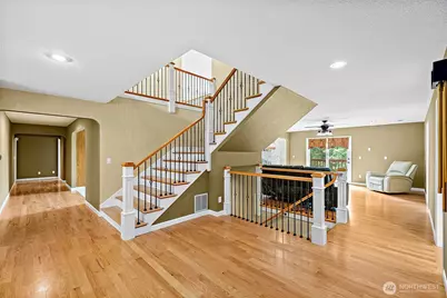 6718 76th Street W, Lakewood, WA 98499 - Photo 9