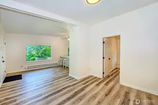 5700 212th St SW, Mountlake Terrace, WA 98043 - Photo 31