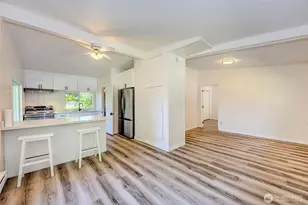 5700 212th St SW, Mountlake Terrace, WA 98043 - Photo 21