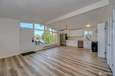 5700 212th Street SW, Mountlake Terrace, WA 98043 - Photo 5