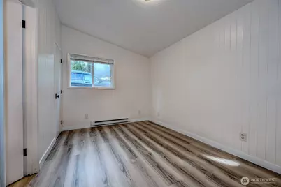 5700 212th Street SW, Mountlake Terrace, WA 98043 - Photo 11