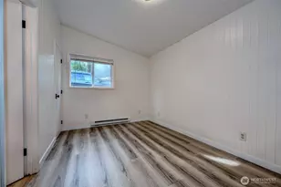 5700 212th St SW, Mountlake Terrace, WA 98043 - Photo 11