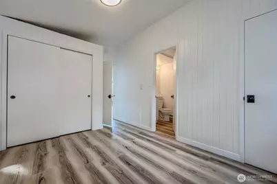 5700 212th Street SW, Mountlake Terrace, WA 98043 - Photo 23