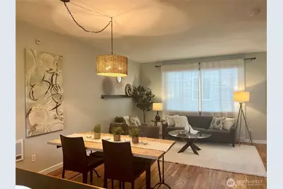 9236 Interlake Avenue N #B, Seattle, WA 98103 - Photo 5