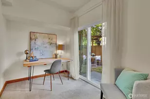 9236 Interlake Ave N, Seattle, WA 98103 - Photo 15