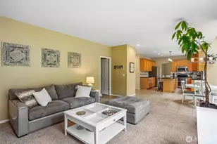 10805 189th Ave E, Bonney Lake, WA 98391 - Photo 5