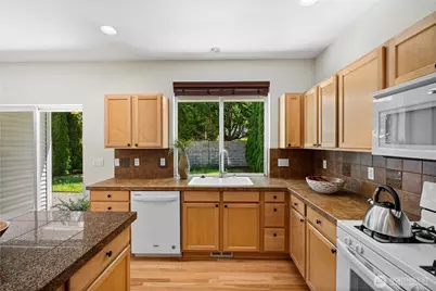 5930 Elizabeth Avenue SE, Auburn, WA 98092 - Photo 7