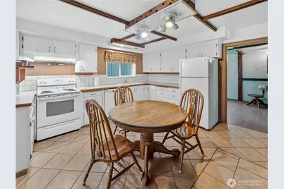 1875 Loraine Street, Enumclaw, WA 98022 - Photo 11