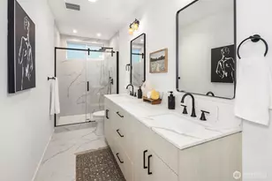 2340 N 64th St, Seattle, WA 98103 - Photo 11