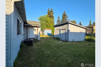 22118 128th Street E, Bonney Lake, WA 98391 - Photo 5