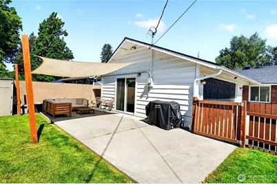 1604 W Pioneer Avenue, Puyallup, WA 98371 - Photo 25