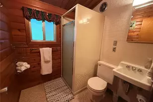 71 N Potlatch Dr N, Hoodsport, WA 98548 - Photo 19