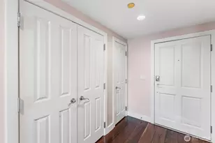 2015 SE Columbia River Dr, Vancouver, WA 98661 - Photo 33