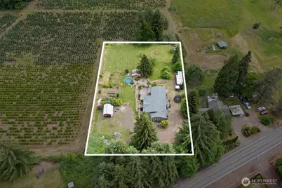 1583 State Route 122, Silver Creek, WA 98585 - Photo 3