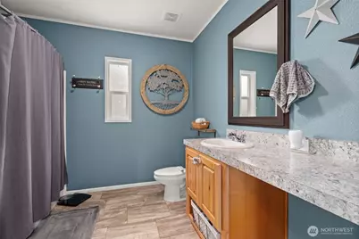 1583 State Route 122, Silver Creek, WA 98585 - Photo 15