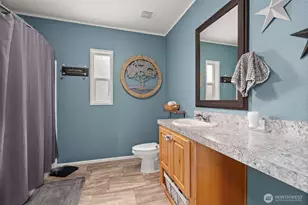 1583 State Route 122, Silver Creek, WA 98585 - Photo 15