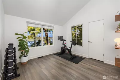 7733 Hansen Road NE, Bainbridge Island, WA 98110 - Photo 29