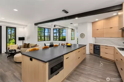 7733 Hansen Road NE, Bainbridge Island, WA 98110 - Photo 17