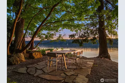7733 Hansen Road NE, Bainbridge Island, WA 98110 - Photo 5