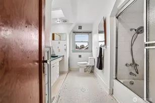2542 S Cushman Ave, Tacoma, WA 98405 - Photo 17
