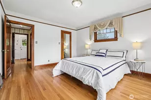 2542 S Cushman Ave, Tacoma, WA 98405 - Photo 11