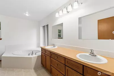 2020 Sable Lane NE, Olympia, WA 98506 - Photo 17