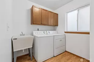 2020 Sable Ln NE, Olympia, WA 98506 - Photo 5