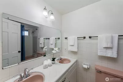 16521 NE 1st Place, Bellevue, WA 98008 - Photo 25
