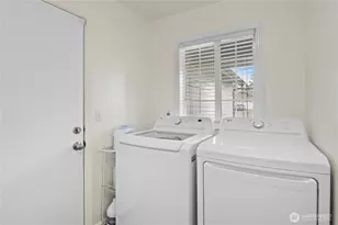 7908 210th St E, Spanaway, WA 98387 - Photo 27