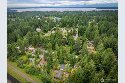 902 N 149th Street, Shoreline, WA 98133 - Photo 19