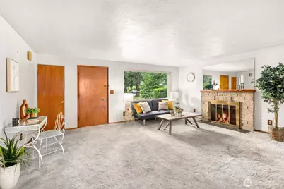 902 N 149th Street, Shoreline, WA 98133 - Photo 7