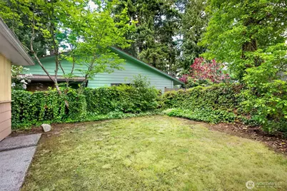 902 N 149th Street, Shoreline, WA 98133 - Photo 15